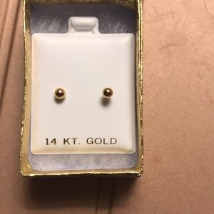 14 karat gold earrings